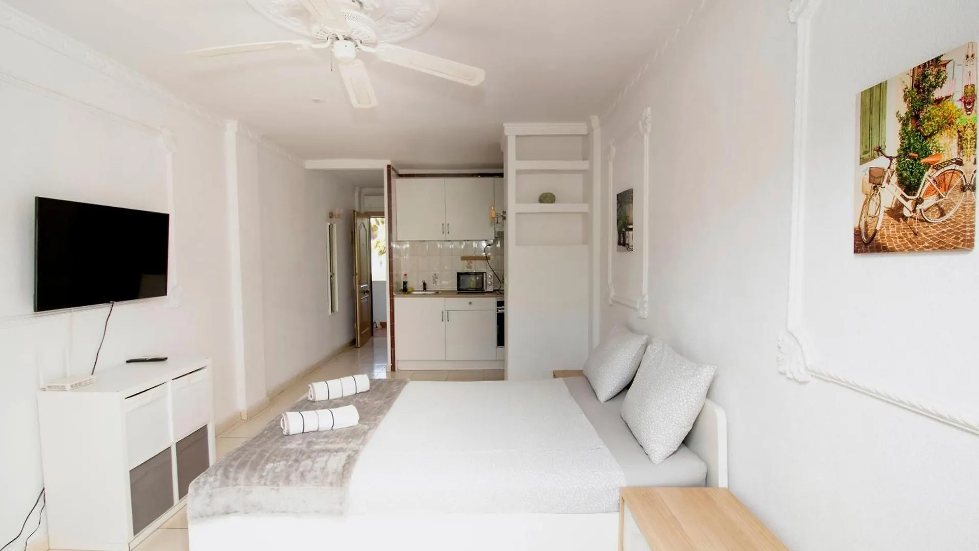 Apartment Studio In Calypso,Calahonda 200 Metres From The Beach Sitio de Calahonda